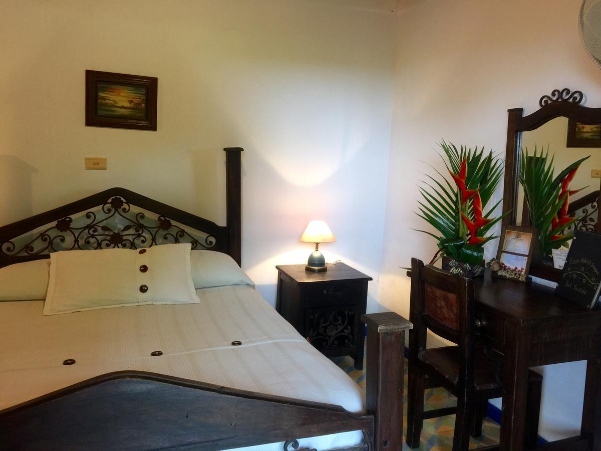 Hotel Bosques Del Saman Alcala กิมบายา ภายนอก รูปภาพ